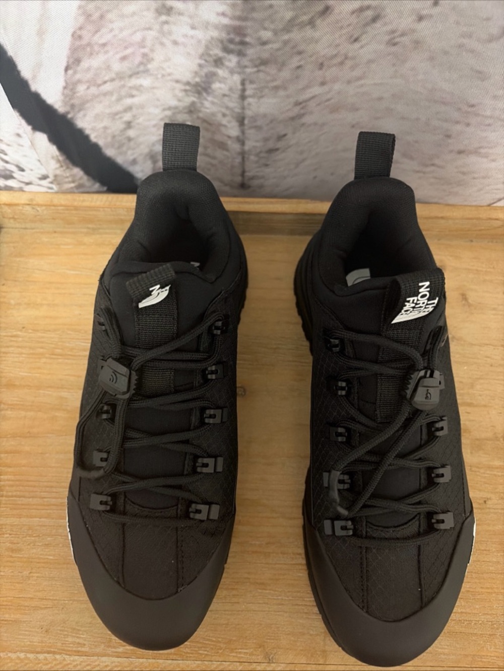 The North Face Glenclyffe Low Triple Black Shoes Men’s Size 6 - Picture 4 of 9